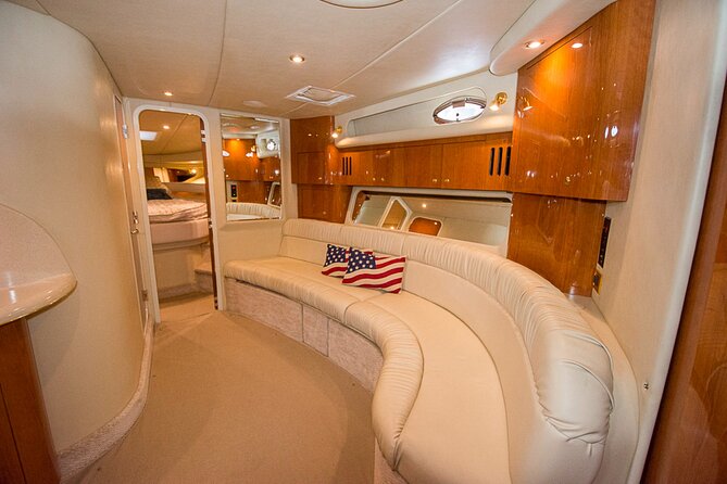 Miami Beach Luxury Yacht Adventure: Explore Stunning Coastline - Price and the Real Cost of a Miami Yacht Booking
