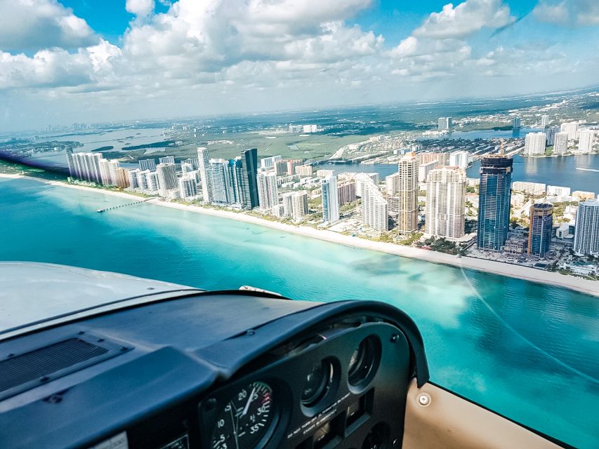 Miami Beach: Private Luxury Airplane Tour with Champagne - Photos From Above: How to Get the Shots You Want