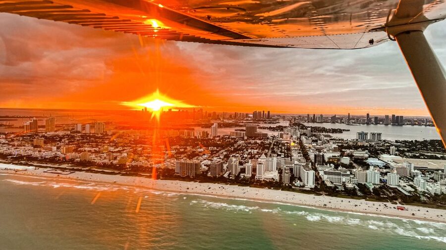 Miami Beach: Romantic Sunset Flight with Champagne - Weather and Route Changes: How to Protect Your Sunset Plan