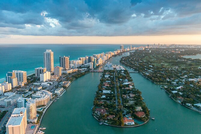 Miami Beach Smartphone Audio Walking Tour - Holocaust Memorial and the Humanoids You Do Not Want to Miss
