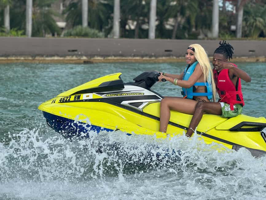 Miami Beach: WaveRunner 1 Hour Rental & 1 Hour Boat Ride - Training and safety gear: what’s included, and what it means for you