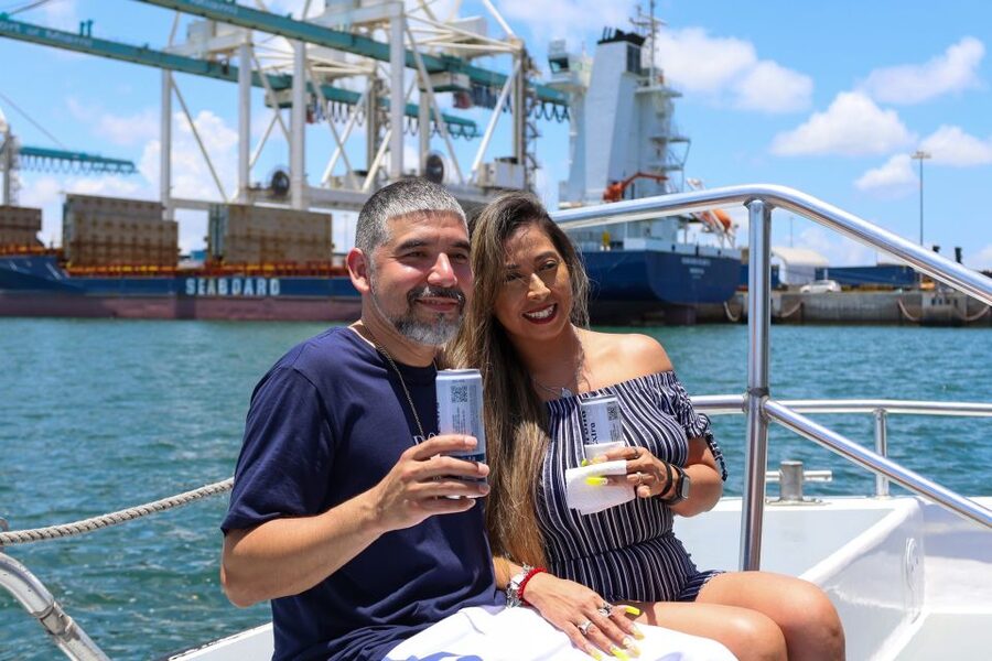 Miami: Biscayne Bay Celebrity Homes Sightseeing Cruise - Food and Drinks Onboard: Plan for Purchase, Not Inclusion