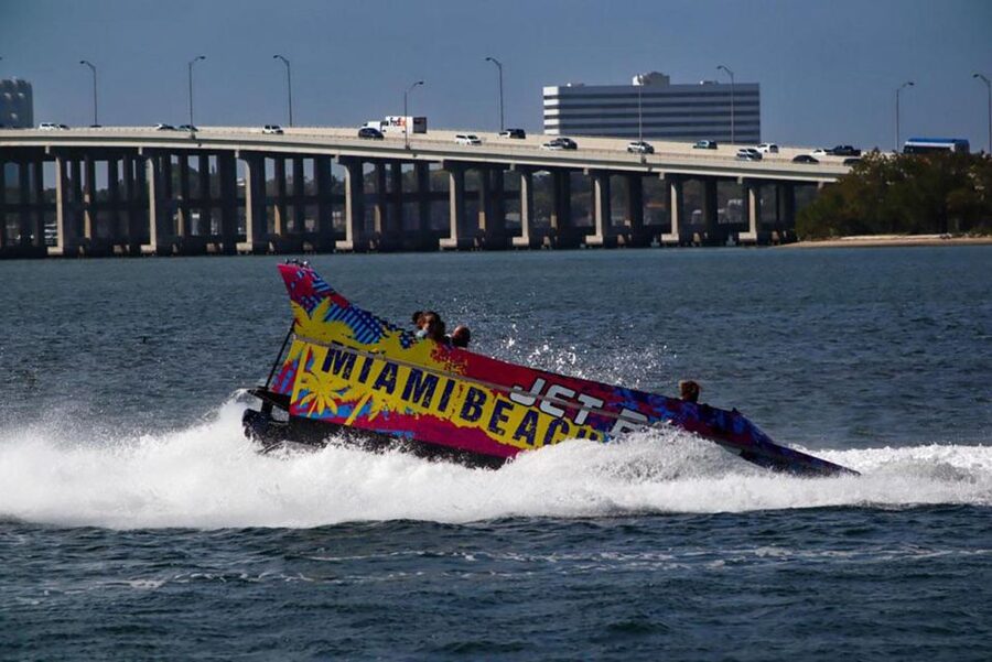 Miami: Biscayne Bay Jet Ski Rental & Free Boat Ride - The free jet boat ride: why the 30 minutes is more than filler