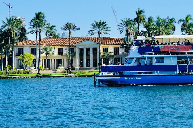Miami Boat Tour - Celebrity Homes & Millionaire Mansions - San Marco to Di Lido: the neighborhoods behind the glamour