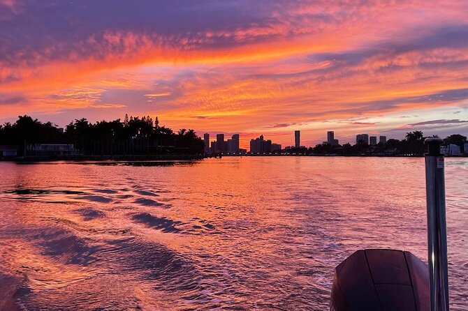 Miami Boat Tour –Day and Night Cruises with Champagne - Price and value, what $145 covers and what adds up