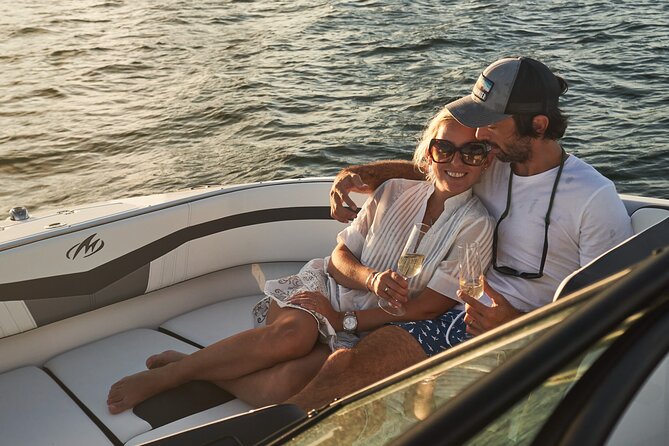 Miami Boat Tour –Day and Night Cruises with Champagne - Day cruise or night cruise, and how to choose the right vibe