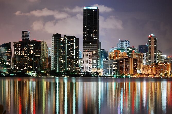 Miami by Night: City and Beach Lights Panoramic Tour - Bayside, Bayfront Park, and Downtown Miami Lighting