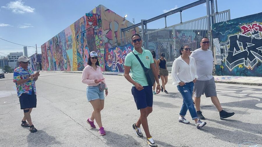 Miami: City Sightseeing and millionaire row boat tour - Price and value: is $52 worth it?
