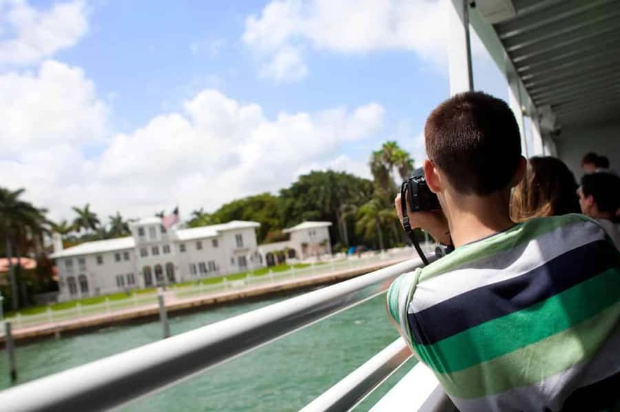 Miami: City Sightseeing and millionaire row boat tour - Pickup and how the tour actually ends at Bayside