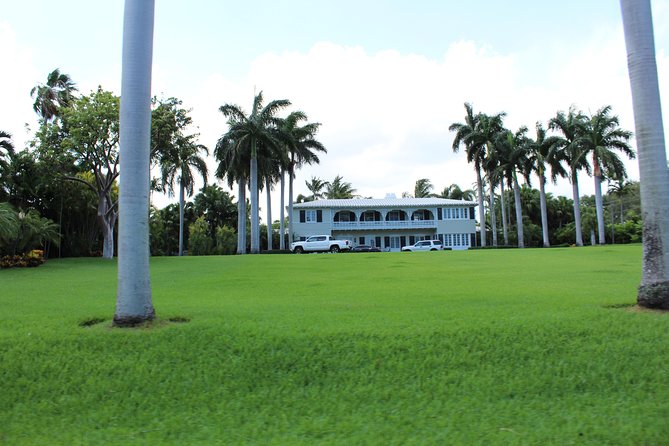 Miami City Tour - per guide, small group, includes pickup - Ocean Drive and the surrounding streets: why the route feels efficient