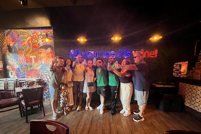 Miami Culture & City Tour – Little Havana with Free Mojito - South Beach beach time and Art Deco photo moments
