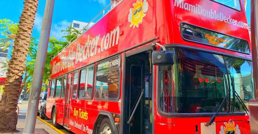 Miami: Double-Decker Bus Tour with Optional Boat Cruise - Getting to 305 Lincoln Road, and why timing matters