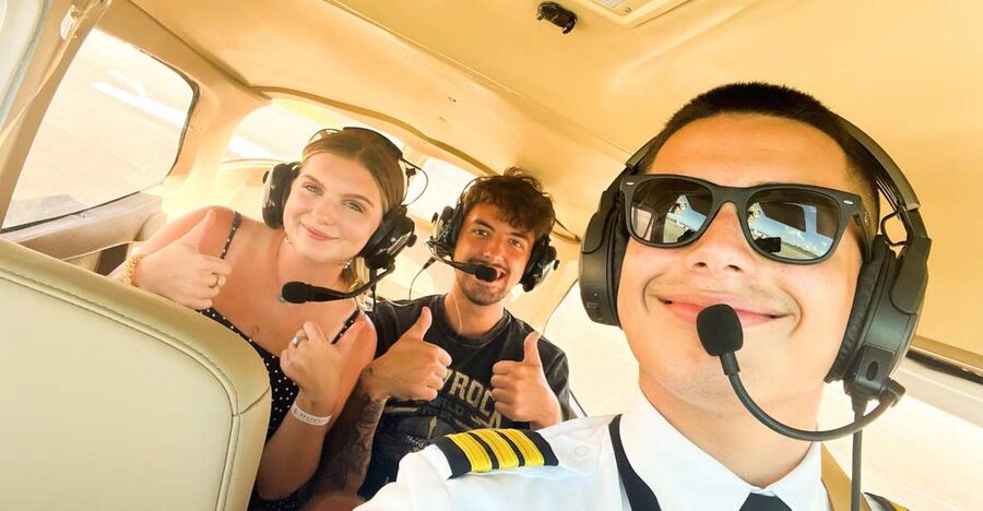 Miami: Downtown Private Airplane Tour with Soft Drinks - Why this 30-minute private flight makes sense in Miami