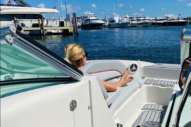 Miami Express Private Boat a 1- Hour Luxury Experience - Stop One: Coconut Grove Marinas and the Captain’s Storytelling