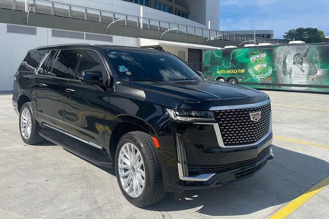 Miami & Fort Lauderdale - Port & Airport Transfer Service - Luxury Cars, Private Space, And Why That Saves Time
