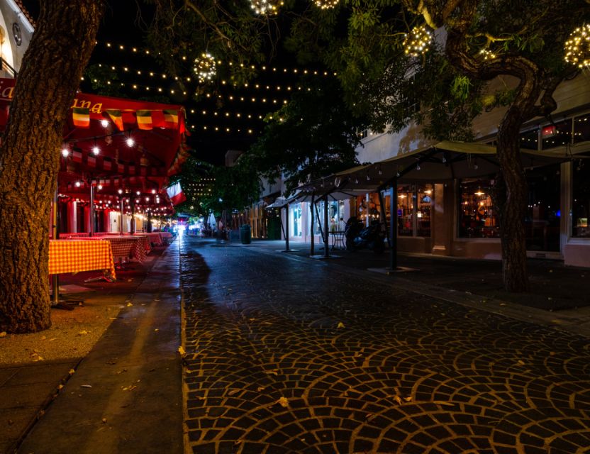 Miami: Ghosts, Boos and Booze Haunted Pub Crawl - Bonus bar lore at Mac’s Club Deuce and The Clevelander