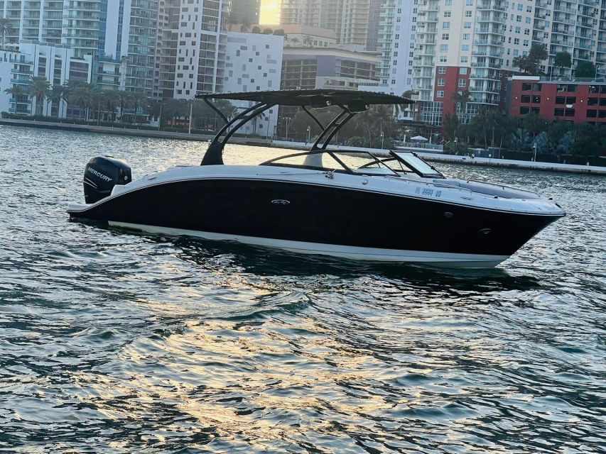 Miami: Guided Boat Tour with Champagne - Champagne and music, plus the little onboard comforts