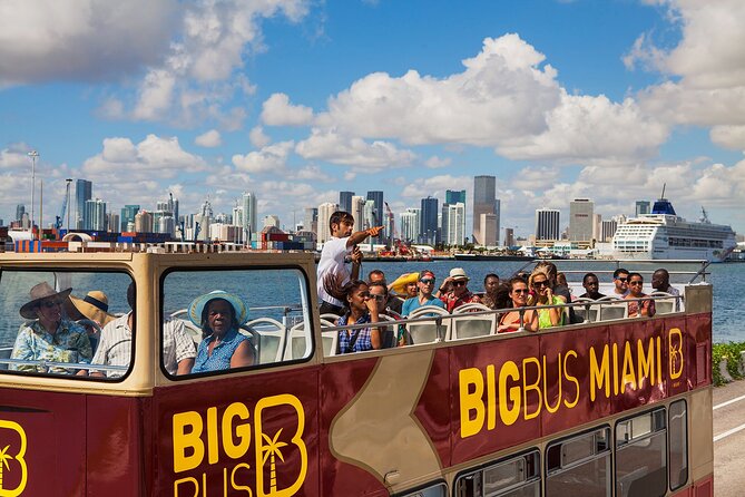 Miami: Hop-on Hop-off Tour + Cruise & Free 1-Hour Bike Rental - Soundscape Park to Mid-Beach: Easy Wins and Good Photo Angles