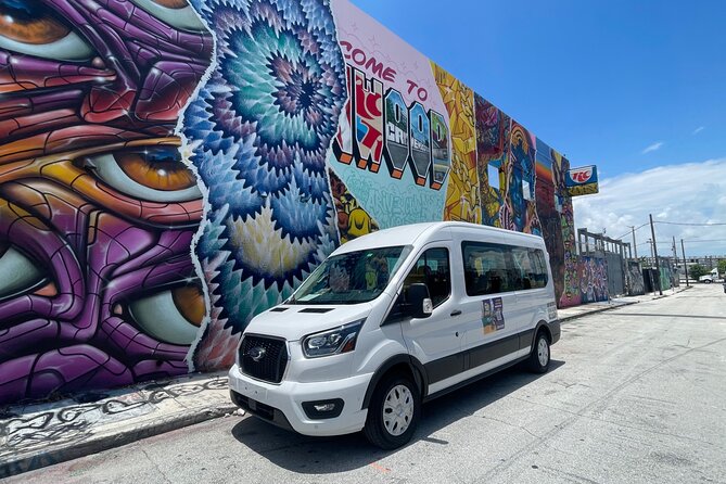 Miami in 3.5 Hours: Sightseeing, Traditions & Photography Tour - Bayside Marketplace Finale: Your Free Time After the Route
