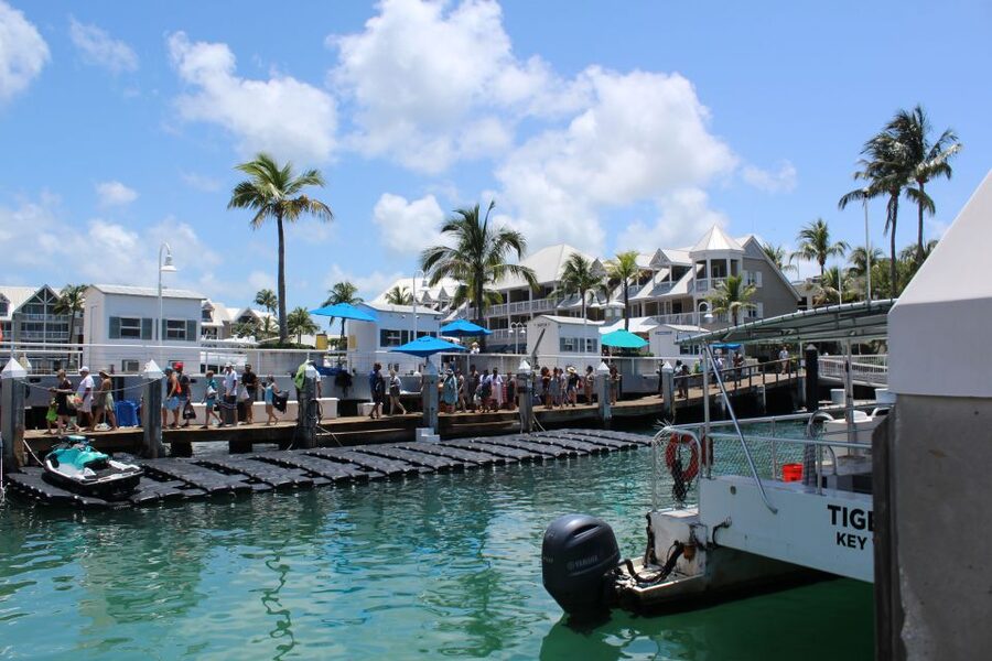 Miami: Key West Boat Tour w/ Optional Snorkeling & Open Bar - Leaving South Beach early, then letting Key West set the pace