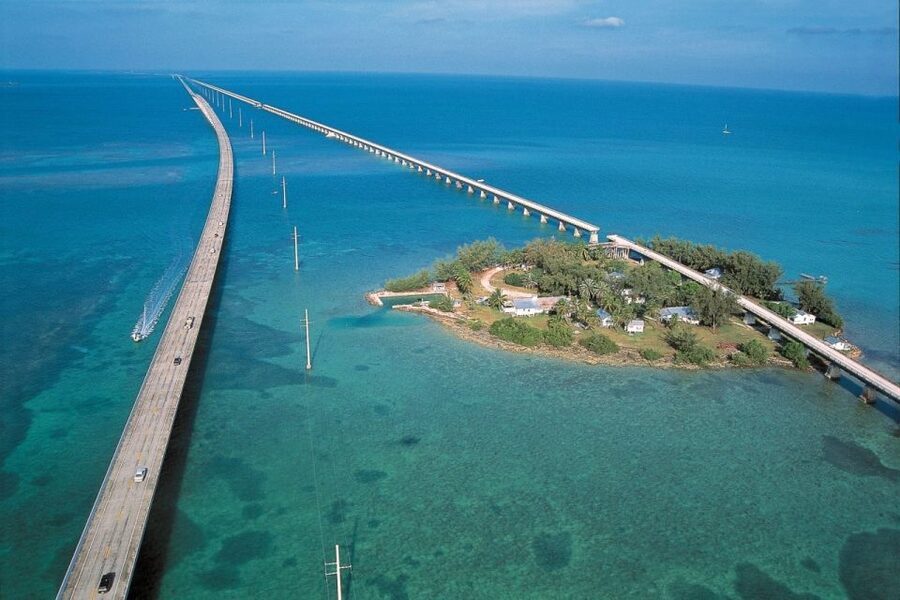 Miami: Key West Boat Tour w/ Optional Snorkeling & Open Bar - Key West free time: two one-hour windows, not a full day in town