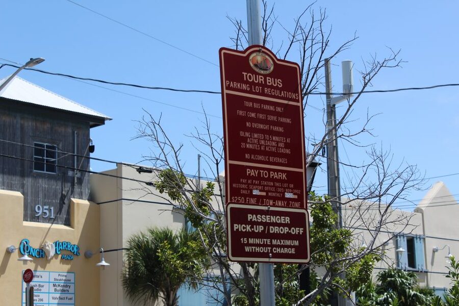 Miami: Key West Boat Tour w/ Optional Snorkeling & Open Bar - Food, timing, and what to pack for a long day