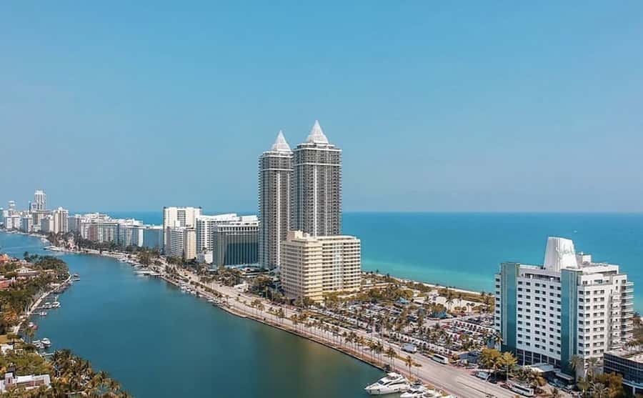 Miami: Luxury Private Helicopter Tour - Indian Creek and the Intracoastal Mansions: When the Route Gets Personal