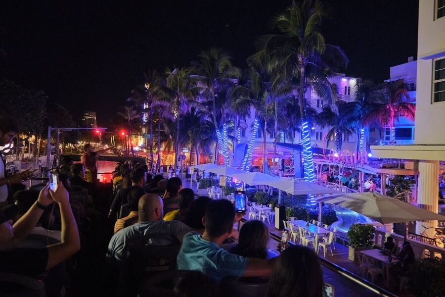 Miami: Open-top Bus Sightseeing Night Tour with Live Guide - Adrienne Arsht Center, Downtown, and the skyline you can place in your head