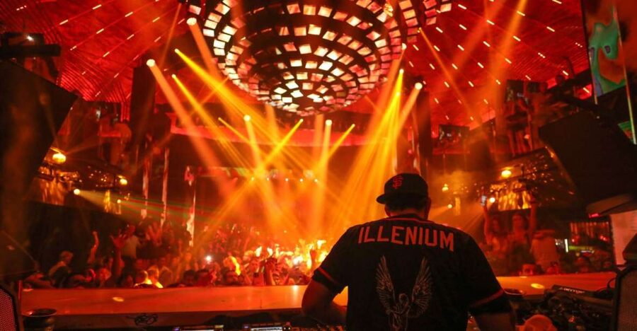 Miami: Party Bus, Club Entry, and Open Bar Night Experience - Key Highlights You’ll Care About