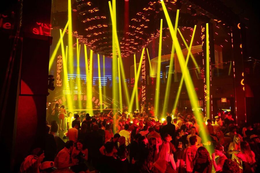 Miami: Party Bus, Club Entry, and Open Bar Night Experience - Dress Code Rules at Club Entry: How to Avoid a Door-Day Disaster