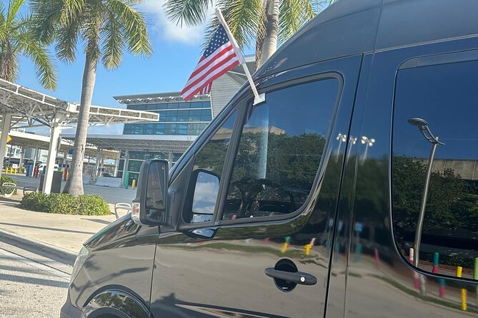 Miami Port Transportation Service Transfer to Miami Int'l Airport - Cruise Terminal Curbside Pickup at PortMiami