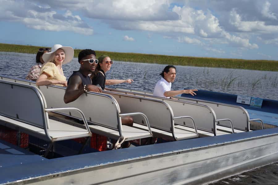 Miami Premium Everglades Driving Tour with Airboat Ride - Wildlife Nature Show and Jungle Trail Walk, Learning Without Feeling Like School
