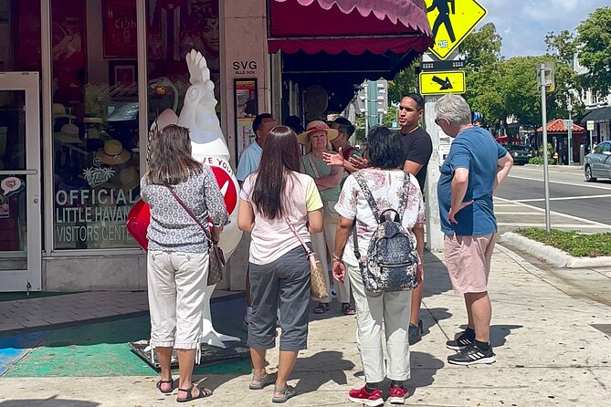 Miami: Private 4hrs City Tour with Expert Guide - Little Havana: Cuban exile culture, coffee, and your shopping control