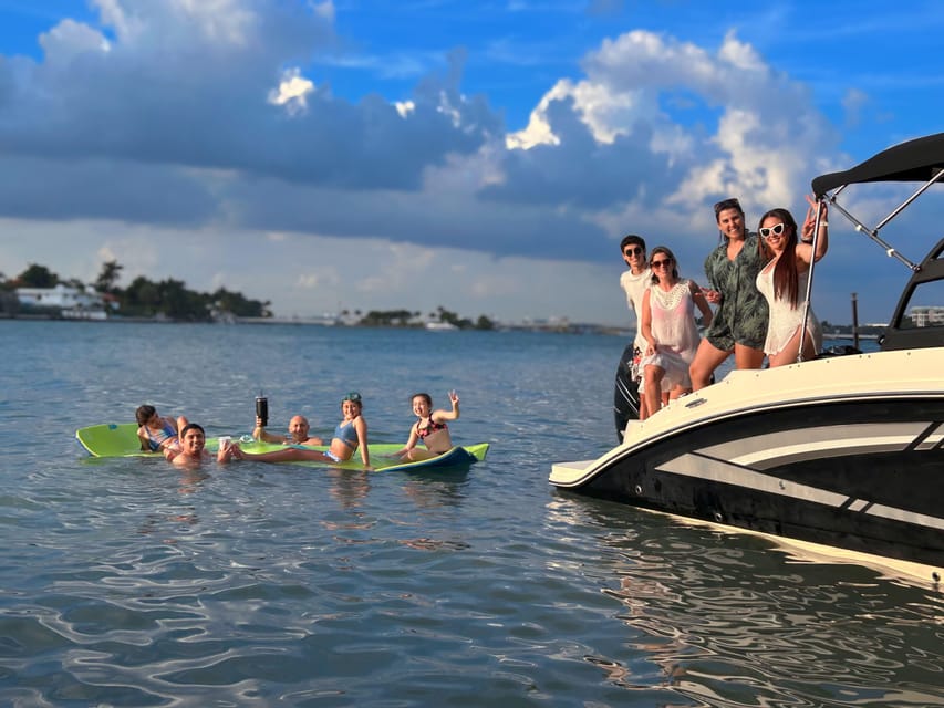 Miami: Private Boat Charter Guided and Tailored Experience - Downtown Miami skyline and the Bayside angle