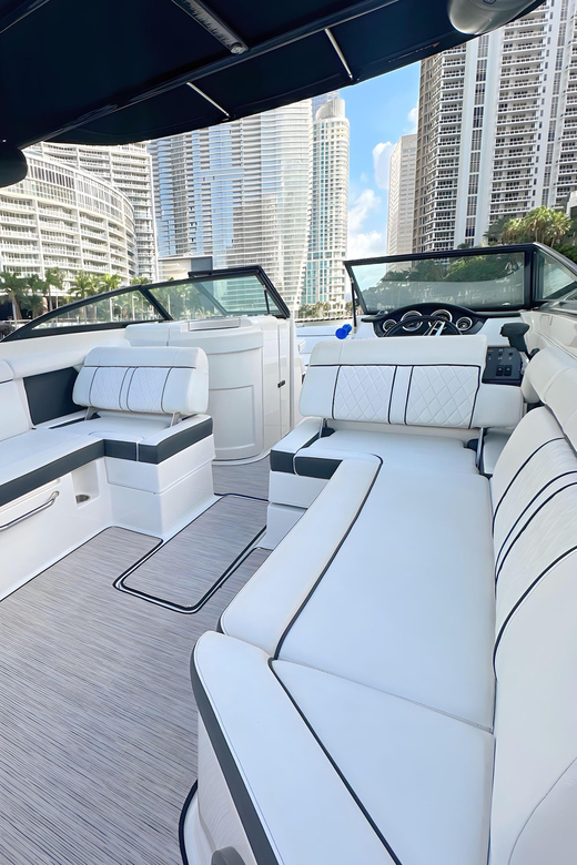 Miami: Private Boat Charter Guided and Tailored Experience - San Marco Island, Di Lido, Hibiscus, Palm Island
