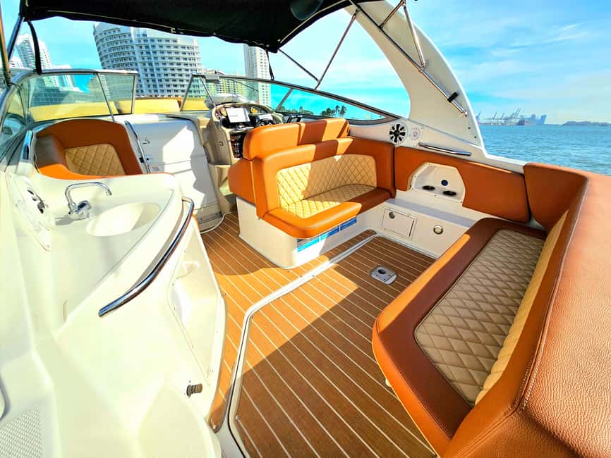 Miami: Private Boat Cruise & Guided Scenic Tour - Price and extras: how to judge value for groups up to 10