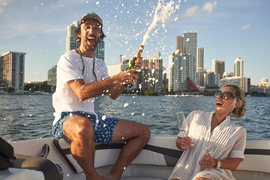 Miami: Private Boat Rental with champagne and captain - Millionaire Row, Star Island, and Miami Beach views from sea level