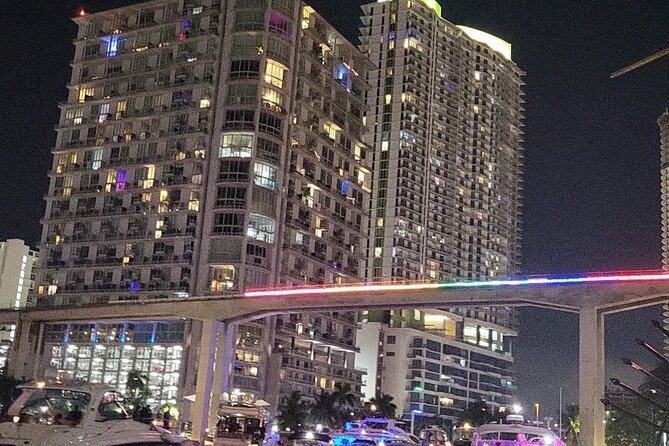 Miami Private Boat Rental with Champagne, Sandbars & Floating Mat - Your Route Highlights: Downtown to Brickell, Star Island, and Monument Island