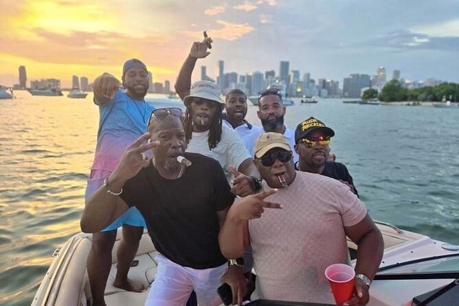 Miami Private Boat Rental with Champagne, Sandbars & Floating Mat - Sandbars and Swim Time, How to Get the Most Out of It