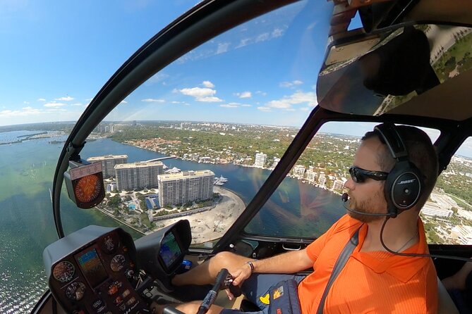 Miami Private Helicopter Tour for 3 Passengers - 30 minutes in the air, and how that shapes your experience