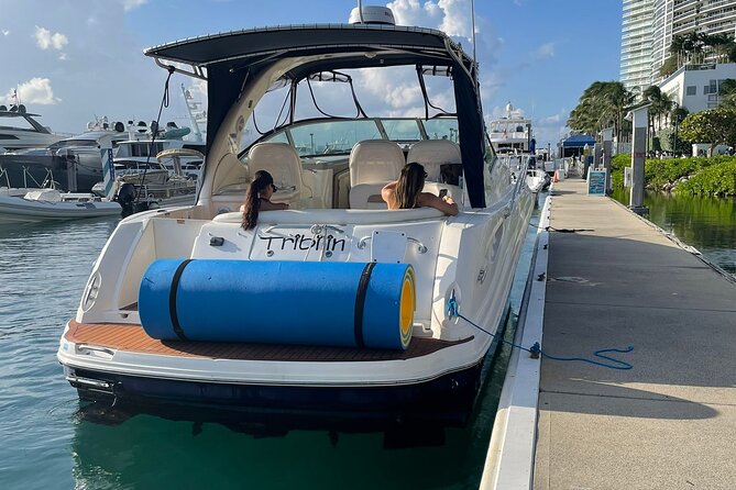 Miami Private Yacht Rental 2 to 4 hours for 12 people - What the Slow Cruising Means for Your Experience