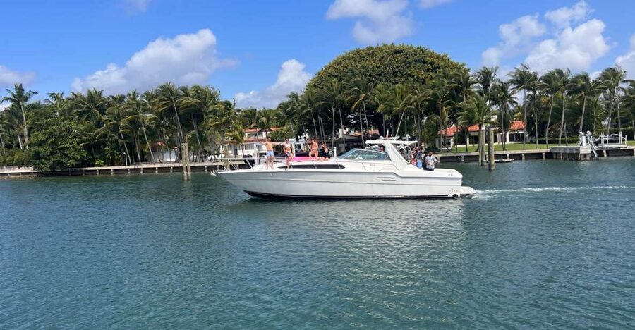 Miami: Private Yacht Rental Tour with Dolphins and Snorkel - Why This Miami Yacht Rental Feels Like Your Own Party