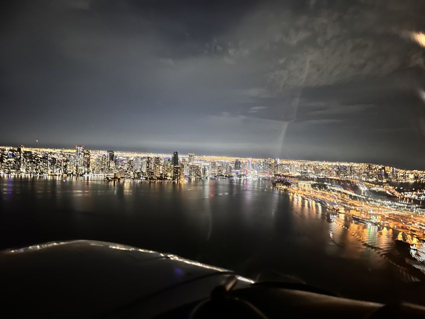 Miami: Romantic 1-Hour Private Flight Tour with Champagne - South Beach skyline views you can only get from the air