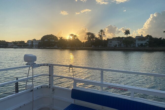 Miami Sightseeing Cruise on a Luxury Yacht - The Biscayne Bay Island Lineup You Will Recognize