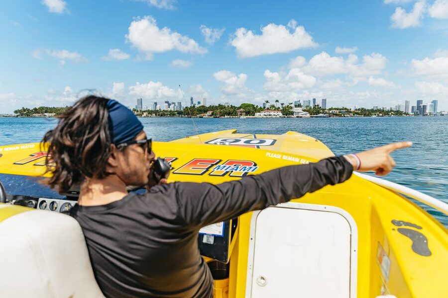 Miami: Sightseeing Speedboat Tour - Getting a Better Look at South Beach Art Deco From the Atlantic Side