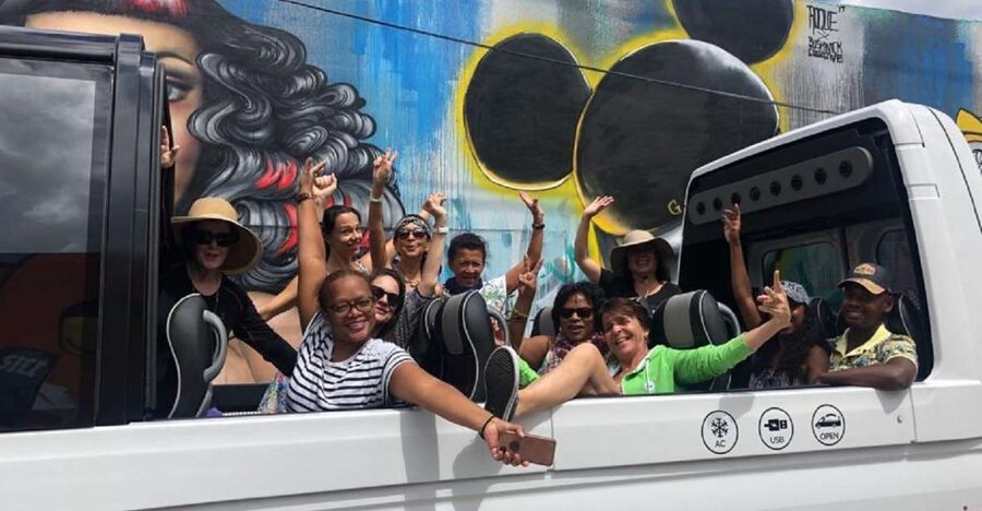 Miami Sightseeing Tour in a Convertible Bus (French) - Key highlights to know before you go