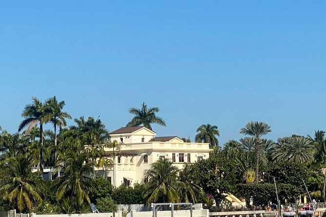 Miami Skyline 75 Min Cruise Tour Biscayne Bay Millionaire Homes - Venetian causeway and the millionaire homes pass-by