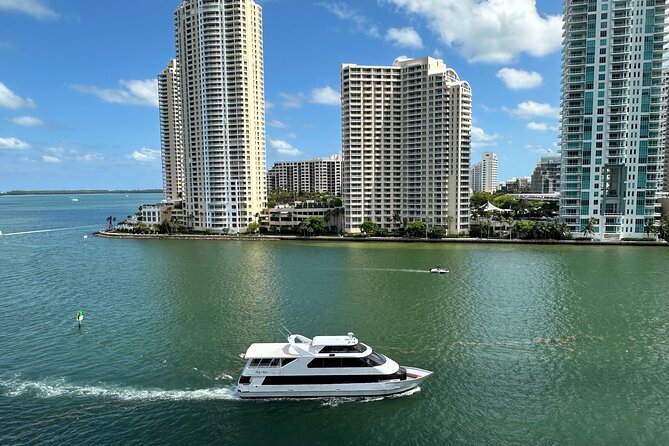 Miami Skyline Boat Cruise Past Millionaire's Homes Optional Stop - Price and Time: What $12.99 Buys You in Miami