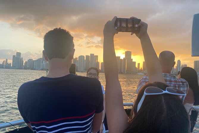 Miami Skyline: Happy Hour Cruise Music & Cash Bar - Venetian Islands and the sunset payoff