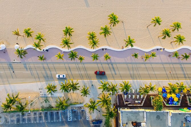 Miami Small Group Premium Driving Tour from Fort Lauderdale - Art Deco Historic District drive: 800 buildings you can read through the details